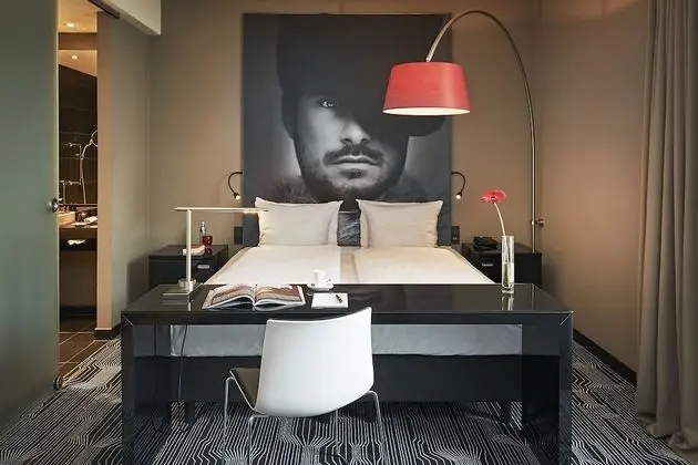 Deluxe Tek Büyük Yataklı Oda