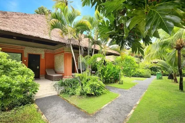 Deluxe Bungalov, Bahçe Manzaralı