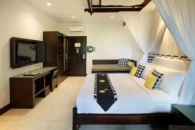 Deluxe Garden Room