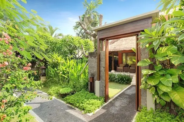 Deluxe Villa