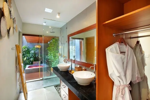 Royal Villa, 1 Yatak Odası, Kişiye Özel Havuzlu (with Bath tub)