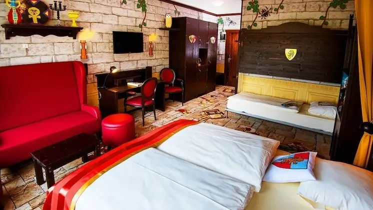 Kingdom Room