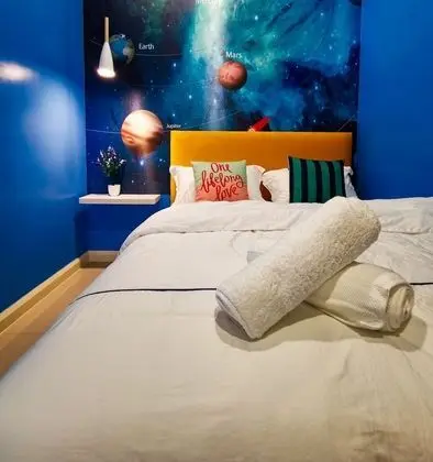 Space Themed, 2 Bedrooms