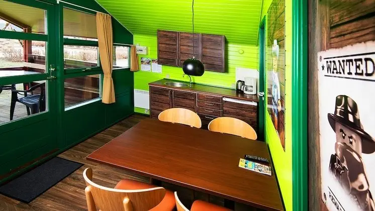 Wilderness Cabin 3 Rooms