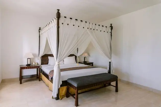 Beachfront Deluxe