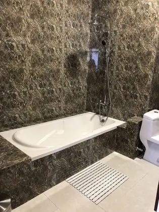 Deluxe Tek Büyük veya İki Ayrı Yataklı Oda, 2 Çift Kişilik Yatak, Dağ Manzaralı