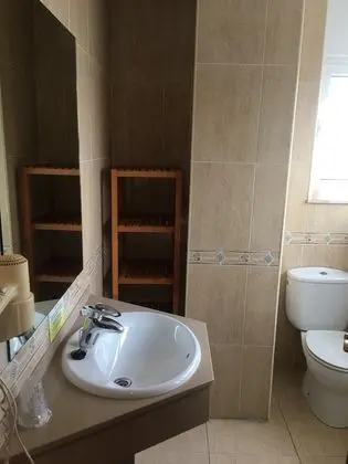 Büyük Yataklı Tek Kişilik Oda