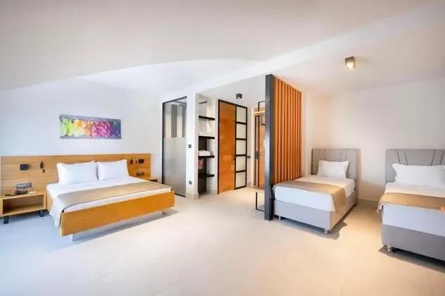https://images.odamax.com/img/1024x768/odamax/image/upload/Lei_Hotel_202503211600594_SRF_2320.jpg