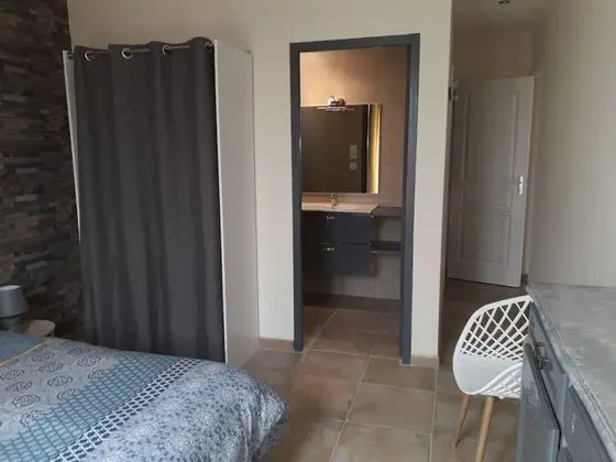 Tek Büyük Yataklı Oda, Bahçe Manzaralı