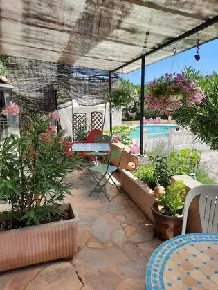 Tek Büyük Yataklı Oda, Bahçe Manzaralı