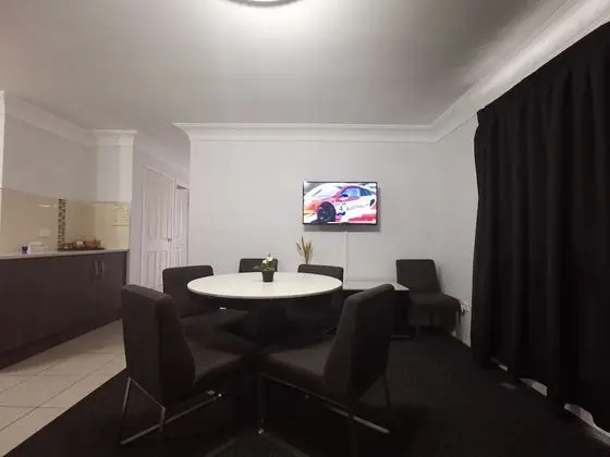 Standard Oda, Mutfak (3 bedroom unit)