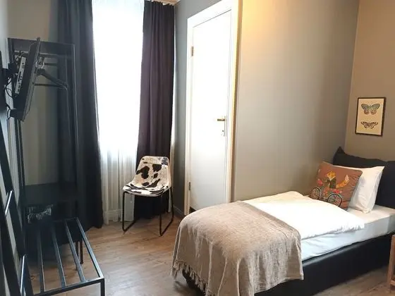 Standard Tek Büyük veya İki Ayrı Yataklı Oda
