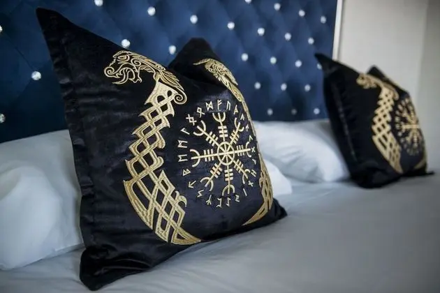 Deluxe Tek Büyük Yataklı Oda, Özel Banyo, Deniz Manzaralı (Balcony)