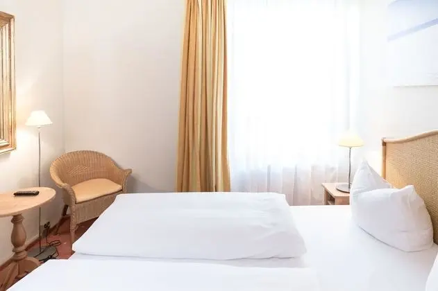 Standard Oda, 1 Tek Kişilik Yatak