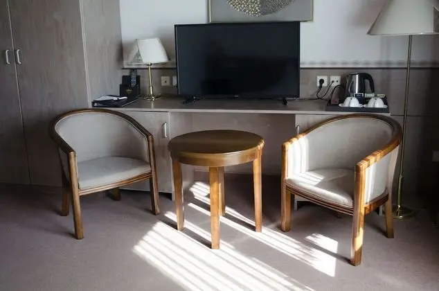 Basic Tek Büyük Yataklı Oda