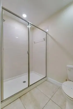 Ev, Birden Çok Yatak (Lei's 9-Bedroom Champions Gates Vacat)