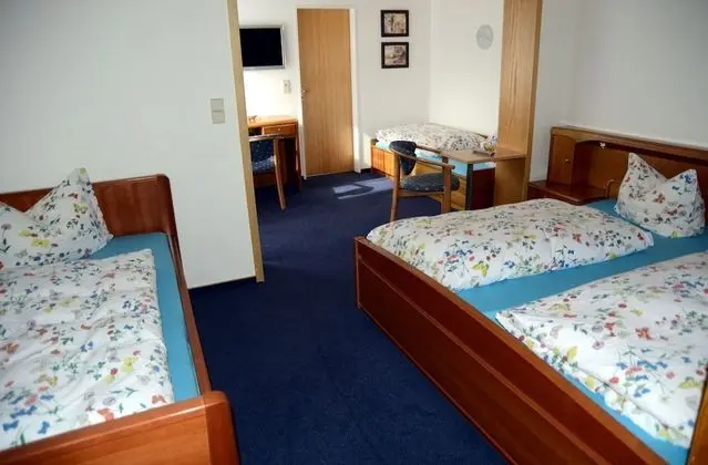 Üç Kişilik Oda, Balkon, Dağ Manzaralı