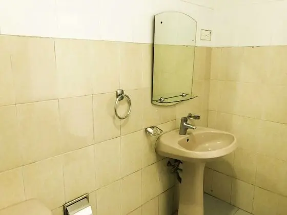 Standard Tek Büyük Yataklı Oda, Bahçe Manzaralı