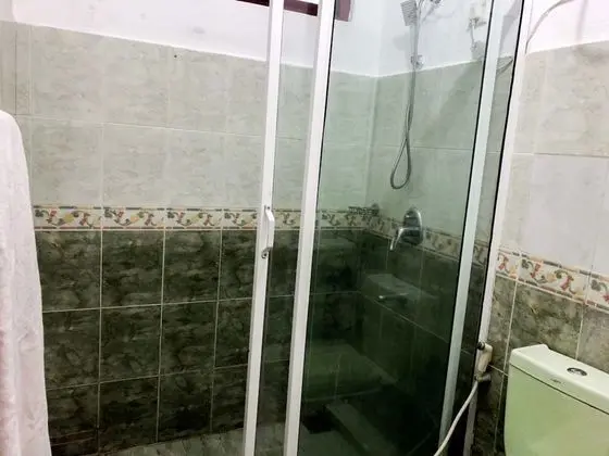 Üç Kişilik Oda, Göl Manzaralı