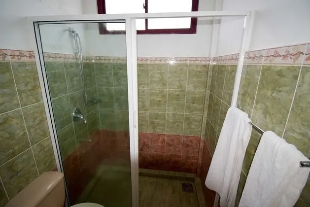Üç Kişilik Oda, Göl Manzaralı