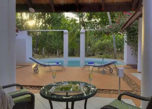 4 Bedroom Oasis Villa