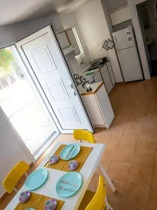Ev