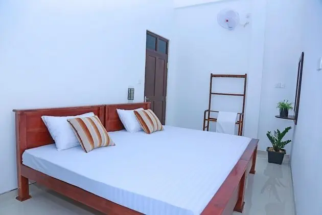 Deluxe Tek Büyük Yataklı Oda, Bahçe Manzaralı