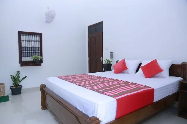 Deluxe Tek Büyük Yataklı Oda, Bahçe Manzaralı
