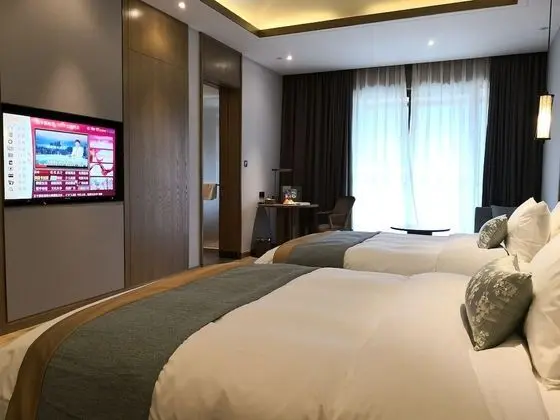 Exclusive Tek Büyük Yataklı Oda