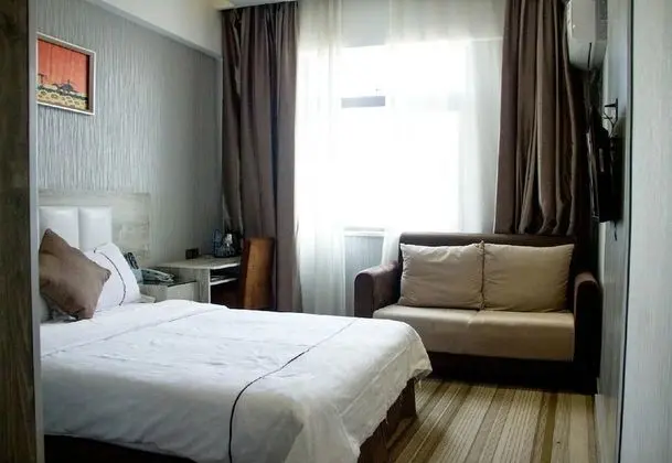 Standard Tek Büyük Yataklı Oda