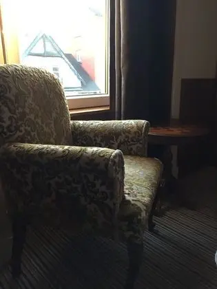 Classic Tek Büyük Yataklı Oda