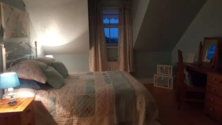 Tek Büyük Yataklı Oda, Banyolu/Duşlu
