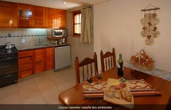 Kulübe, Göl Manzaralı