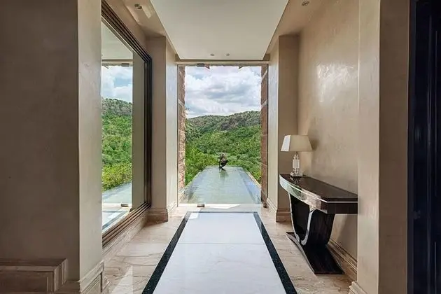 Villa (Utopia)