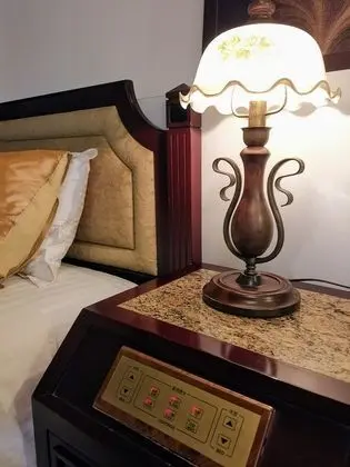 Süit (Nyonya)