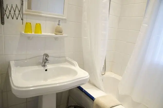 Tek Büyük Yataklı Oda (Ivoire)