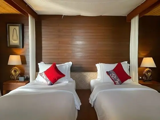 Panoramic Villa, 2 Yatak Odası, Kişiye Özel Havuzlu, Okyanusa Sıfır (Hanging Two Bedroom Pool Villa)
