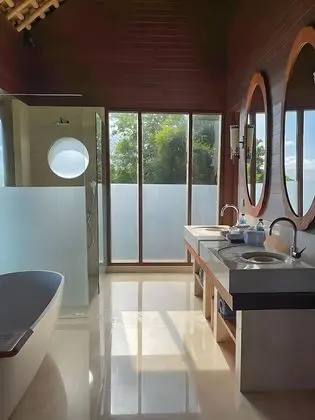 Panoramic Villa, 2 Yatak Odası, Kişiye Özel Havuzlu, Okyanusa Sıfır (Hanging Two Bedroom Pool Villa)