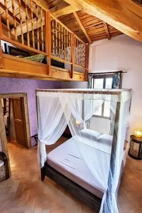 Luxury Tek Büyük Yataklı Oda (Duplex)