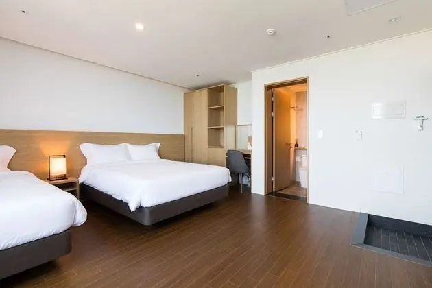 Deluxe Üç Kişilik Oda, Okyanus Manzaralı, Plaj Kenarı
