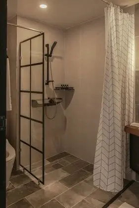 İki Ayrı Yataklı Oda, Dağ Manzaralı