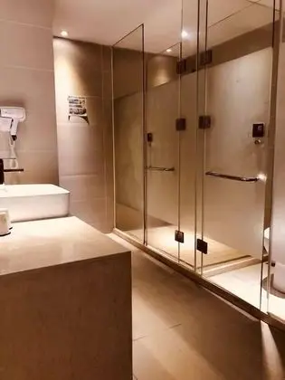 Classic Tek Büyük Yataklı Oda