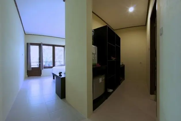 Tek Büyük veya İki Ayrı Yataklı Oda, Bahçe Manzaralı