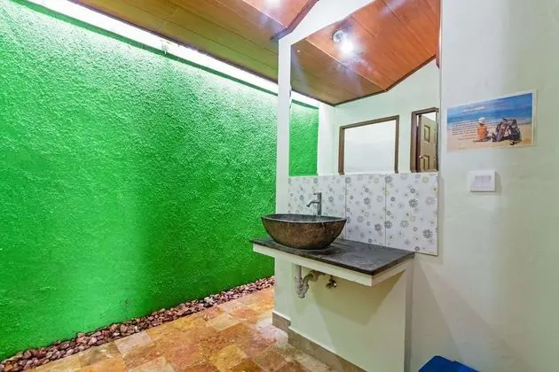 8 Bed shared Mixed Dormitory