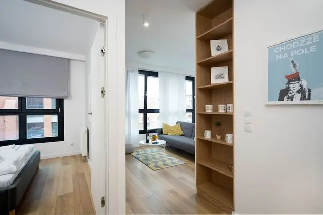 Deluxe Apart Daire, 1 Büyük (Queen) Boy Yatak ve Çekyat (Pure White)