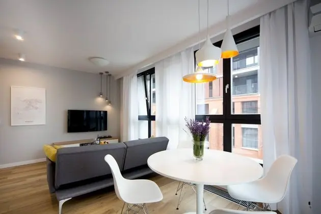 Deluxe Apart Daire, 1 Büyük (Queen) Boy Yatak ve Çekyat (Pure White)