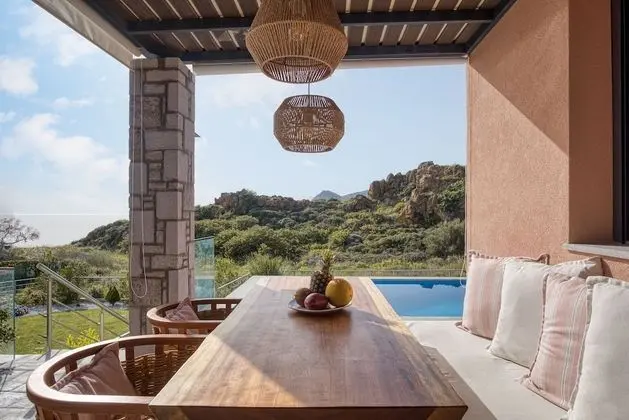 Exclusive Villa, 2 Yatak Odası, Kişiye Özel Havuzlu, Deniz Manzaralı