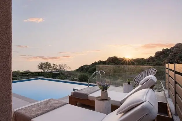 Exclusive Villa, 2 Yatak Odası, Kişiye Özel Havuzlu, Deniz Manzaralı