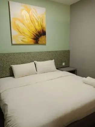 3-Bedrooms Apartment Suite