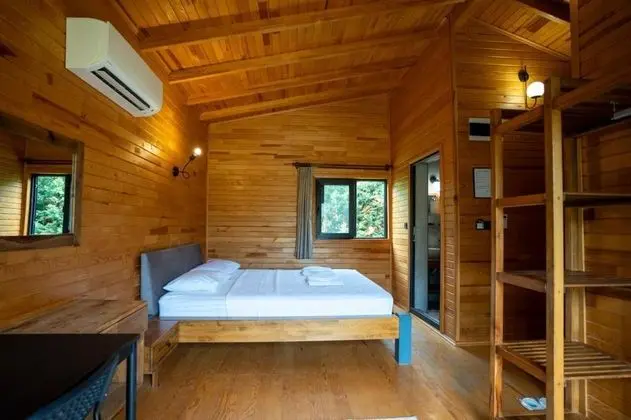 Deluxe Bungalow, Bahçe Manzaralı, Balkonlu
